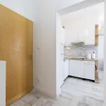 Lions Apartment Split